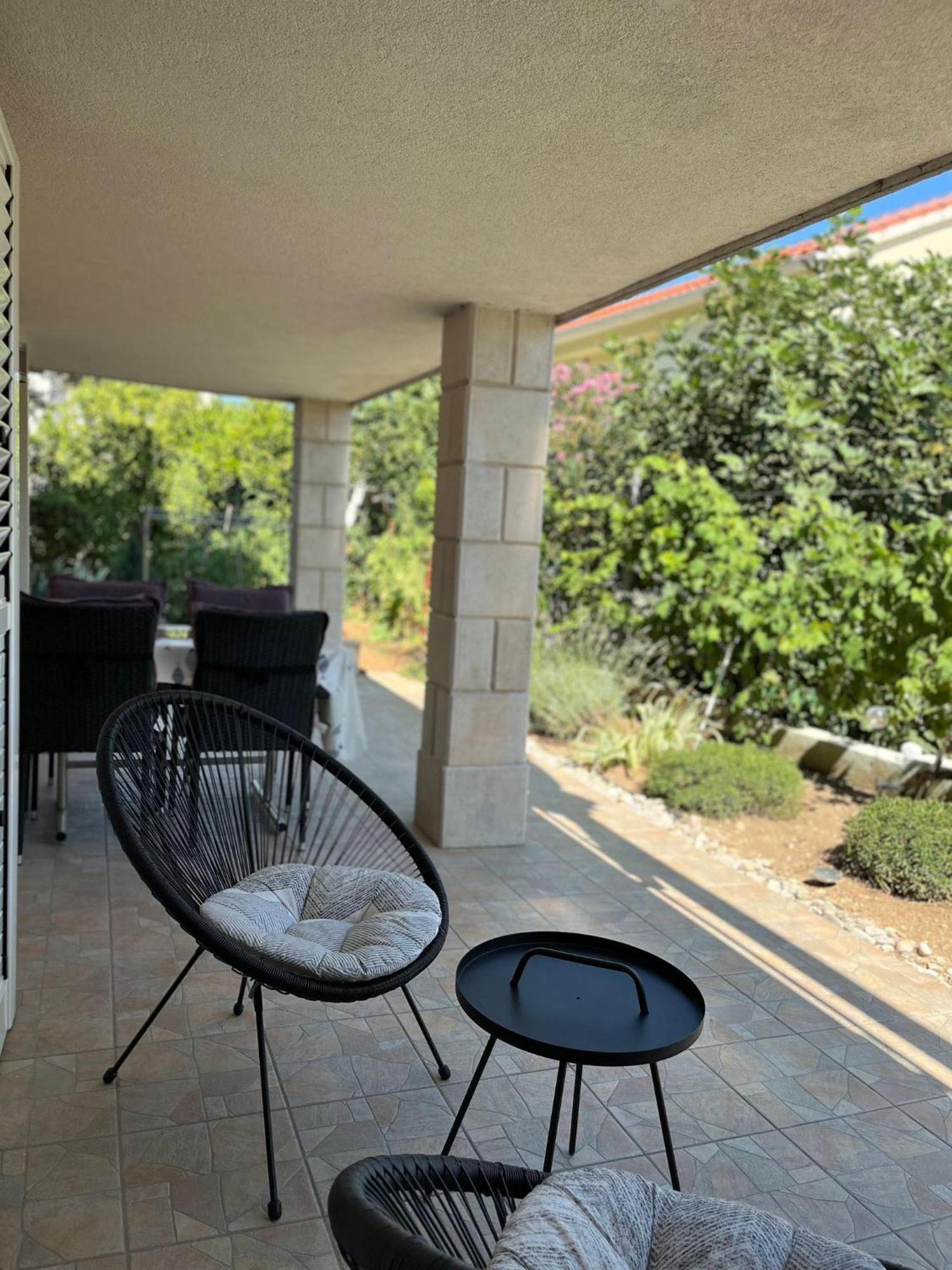 Sparadici Grebaštica المظهر الخارجي الصورة